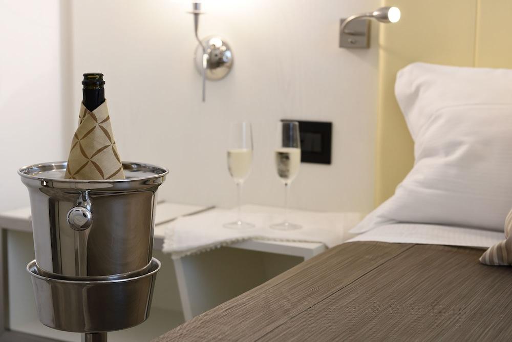Best Western Hotel Principe Di Lampedusa ปาแลร์โม ภายนอก รูปภาพ